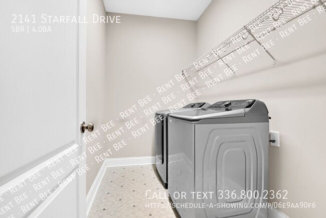 Building Photo - 2141 Starfall Dr