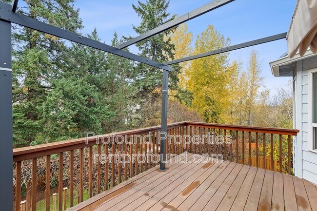 Building Photo - 7533 SW Applegate Dr