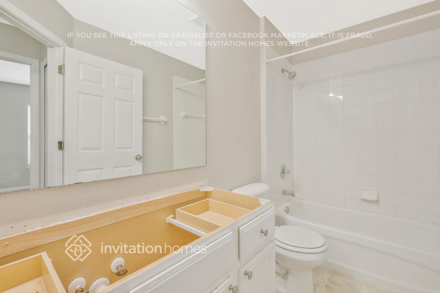 Building Photo - 921 Mineral Creek Dr