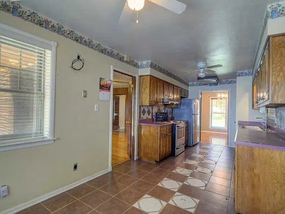 Building Photo - 2053 Lydgate Dr