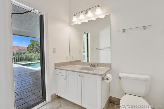 Building Photo - 10304 NW 50th Ct