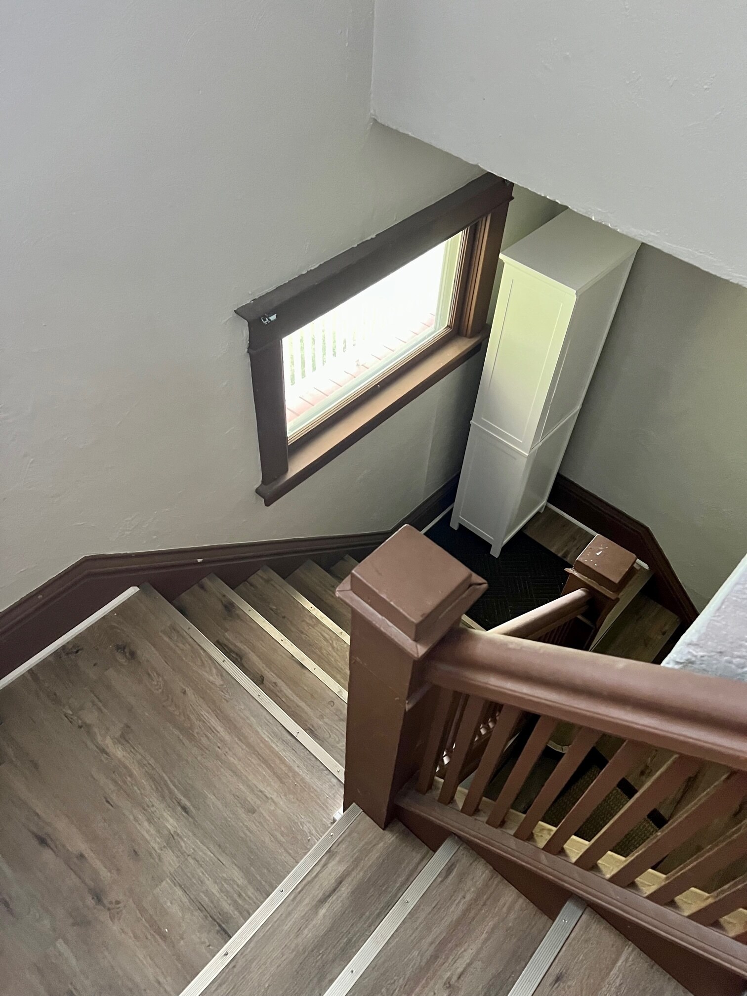 Stairway leading to 2nd floor - 309 May St
