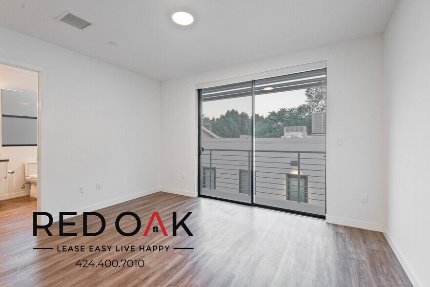 Building Photo - 2409 Griffith Park Blvd