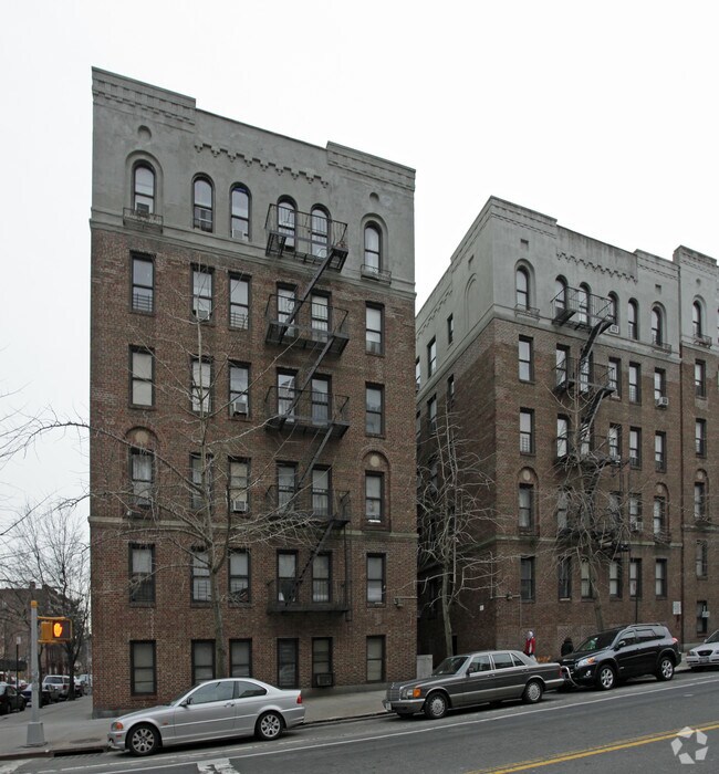 Building Photo - Gertrude Court