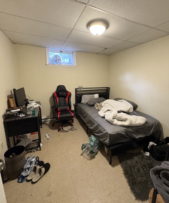 Building Photo - 599 S East St