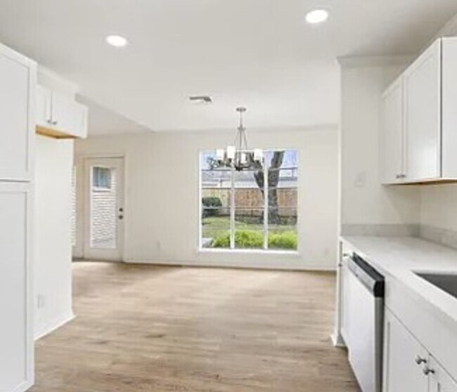 Building Photo - Your New Home!