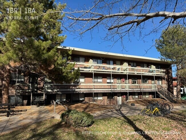 Building Photo - 2110 N Williams St