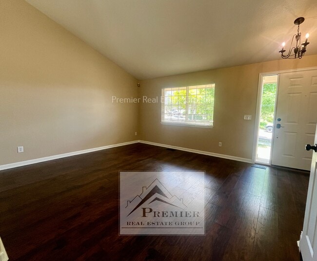 Building Photo - 6403 La Plata Peak Dr