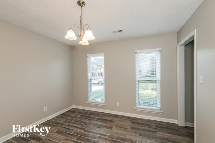 Building Photo - 8416 Leeper Dr