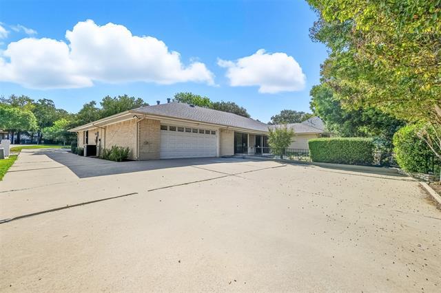 Building Photo - 6117 Lantana Ln