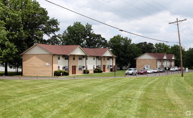 Building Photo - Demorest Village South