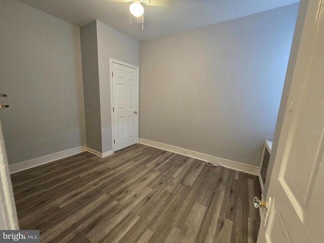 Building Photo - 1726 N Lindenwood St