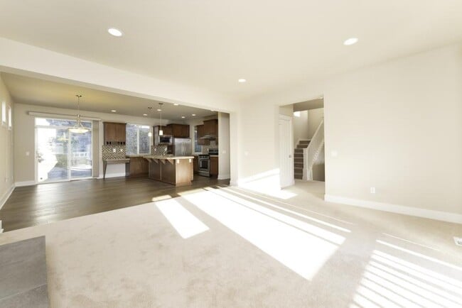 Building Photo - 3 bedroom in Bothell WA 98021