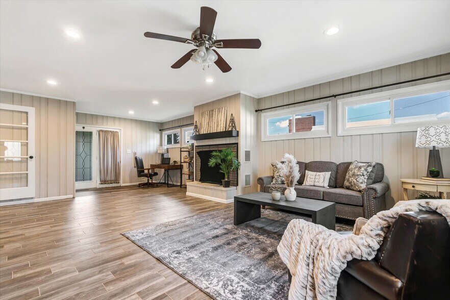 Building Photo - 6309 Sheppard Dr