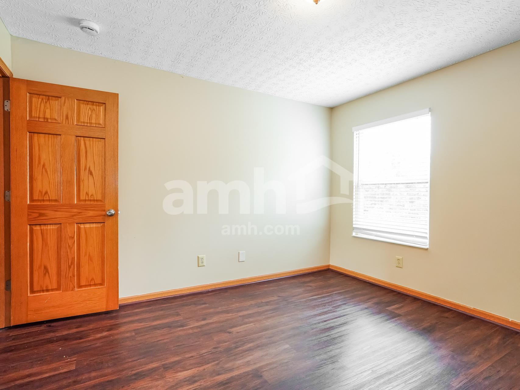 Building Photo - 8135 Arbor Rose Way