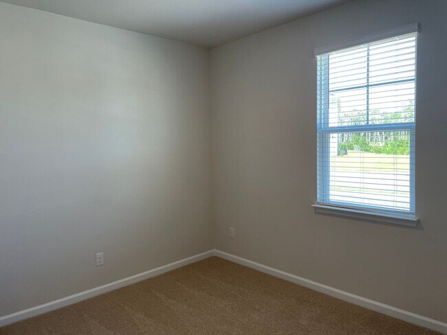 Building Photo - 3 Bedroom 2 Bathroom House in Supply NC