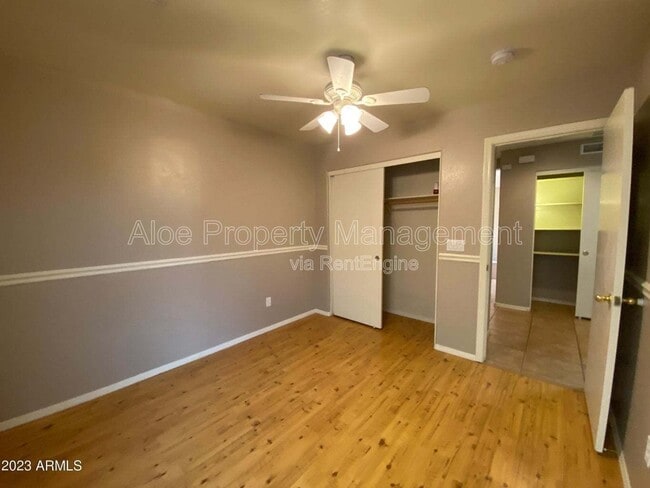 Building Photo - 1847 W Desert Seasons Dr