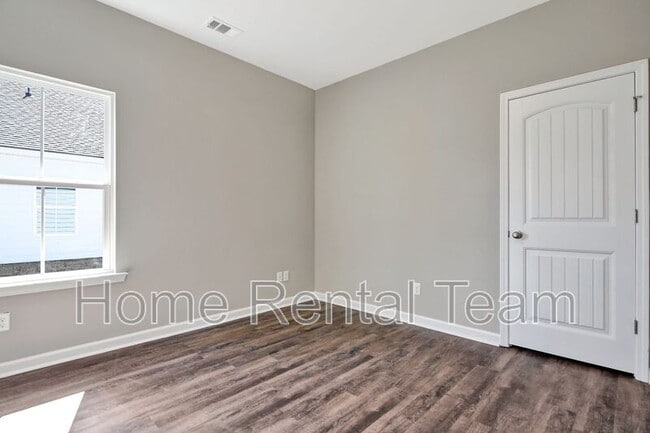 Building Photo - 102 Kennah Ct