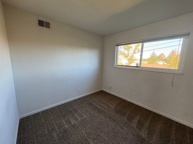 Building Photo - 6049 Cherrelyn Way