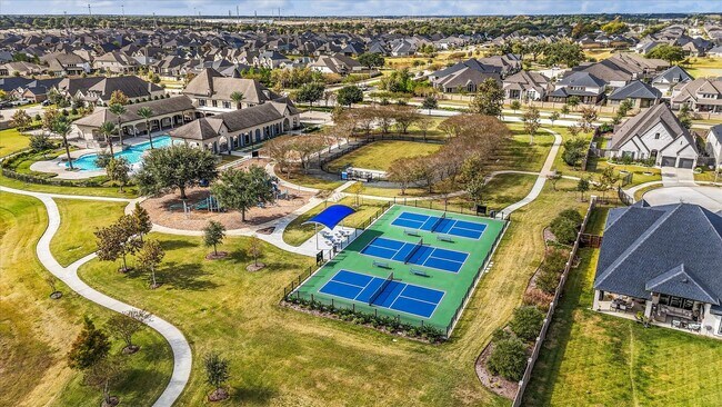 Building Photo - 19819 Old Saddle Ln