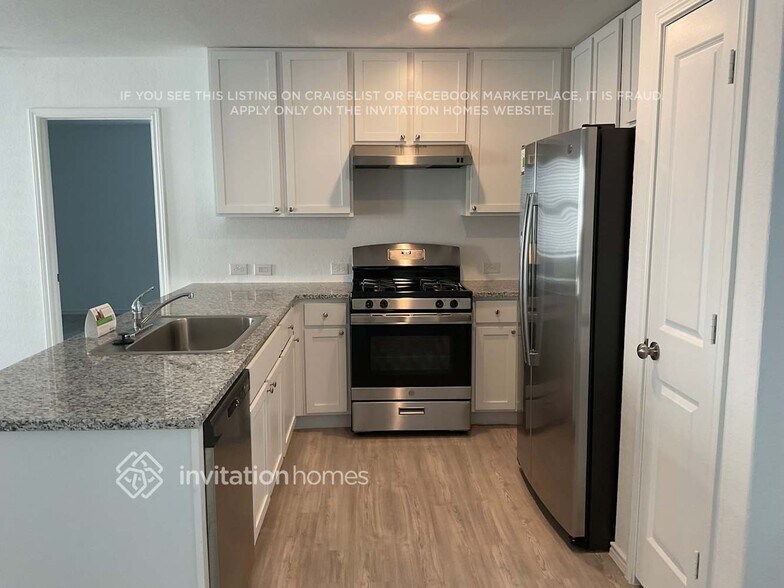 Building Photo - 4115 Southton Tarn