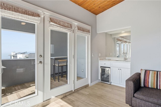 Building Photo - 116 5th Pl