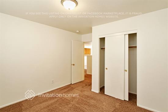 Building Photo - 4921 Apache Valley Ave