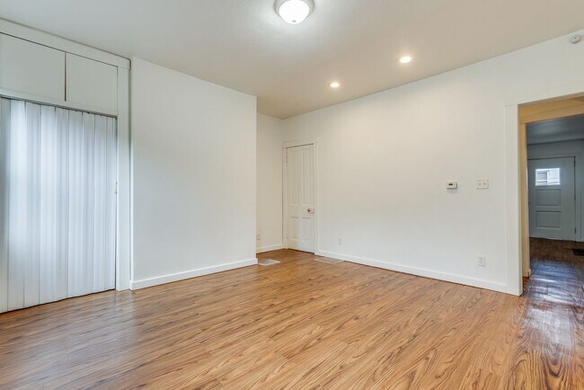 Building Photo - Available August 1st 2026 - Renovated 2+ Bedroom Home w/ Updates Throughout!