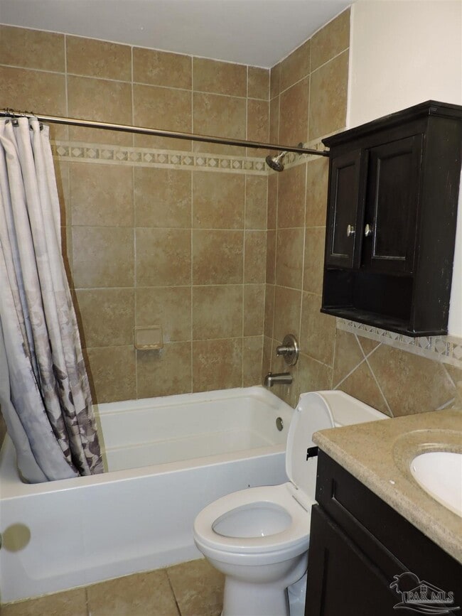 Building Photo - 4407 Eastpointe Dr