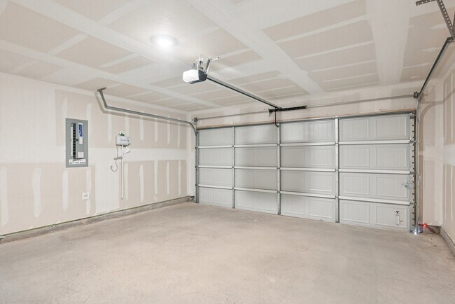 Building Photo - 1629 Lercara Ln