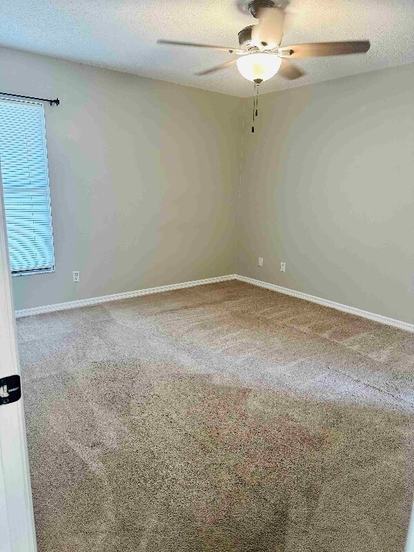 Building Photo - 1703 Newland Pl