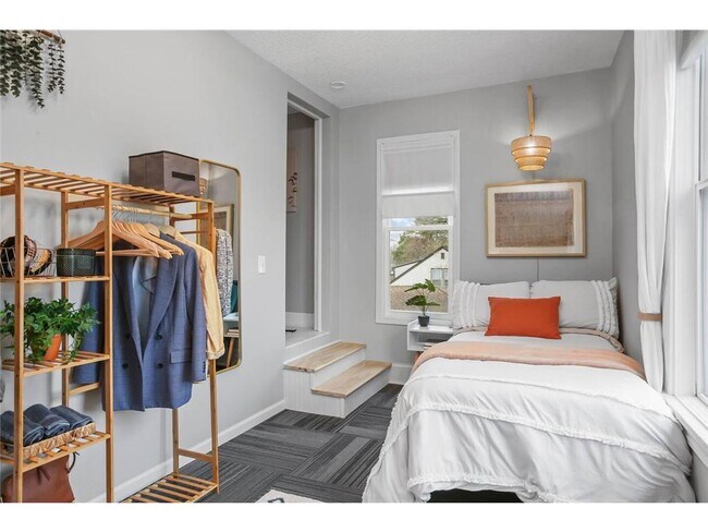 Building Photo - 4405 N Morgan Ave