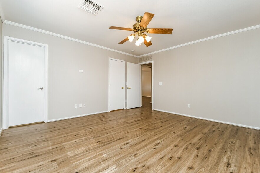 Building Photo - 11218 E Quarry Ave