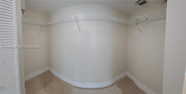 Building Photo - 31 SE 5th St