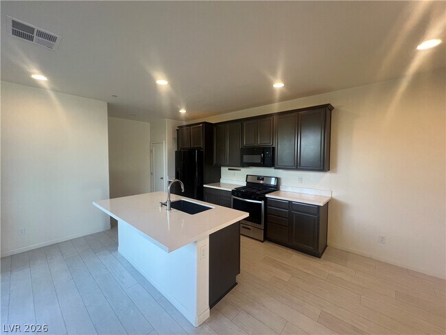 Building Photo - 742 Cottonwood Hl Pl