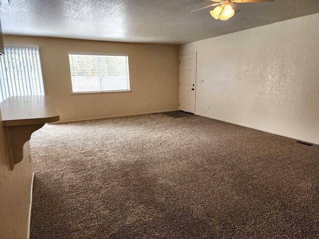 Building Photo - Kimmerling1401 Way
