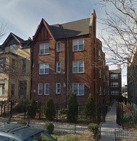 Building Photo - 2128 N Sawyer
