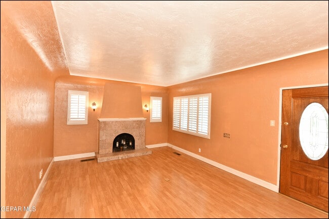 Building Photo - 4526 Bliss Ave