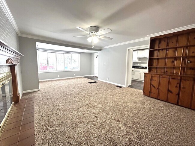 Building Photo - 2941 S 10th St