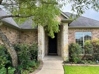 Building Photo - 11865 Poydras