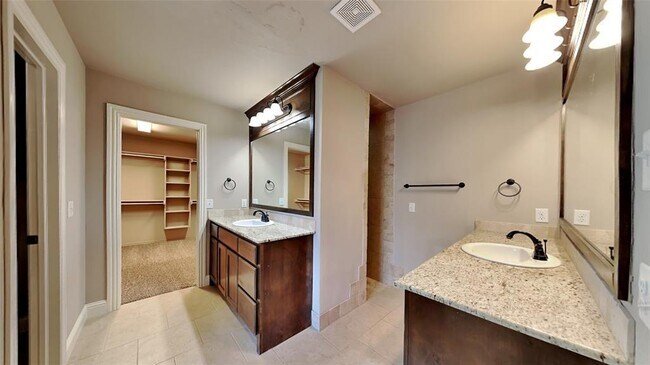 Building Photo - 3101 San Juan Trails