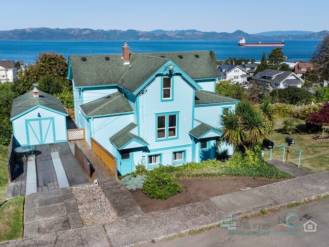 Building Photo - 3088 Harrison Ave
