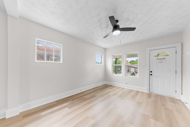 Building Photo - Porch-Side Charm: Turnkey 2-Bed Home with ...