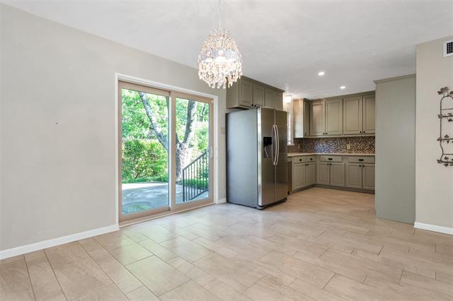 Building Photo - 11140 Lanewood Cir