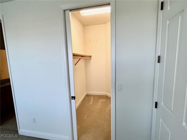 Building Photo - 4820 SW 17th Pl