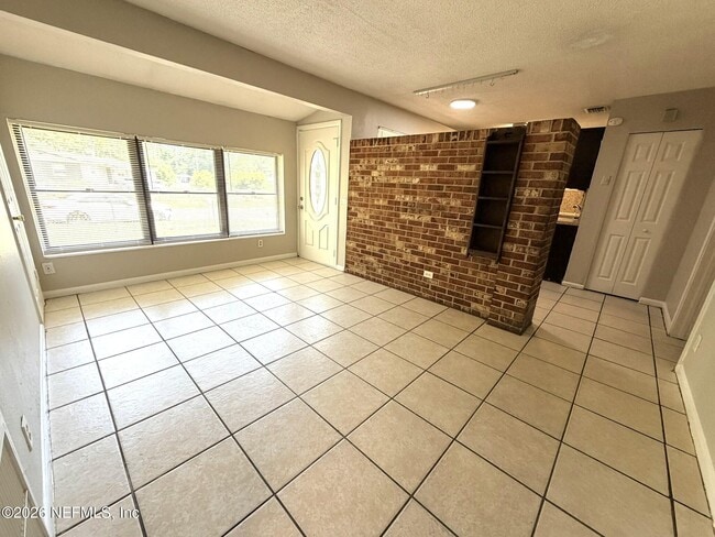 Building Photo - 7152 Koleda Dr