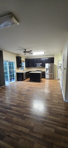 Building Photo - 2986 Peachtree Cir