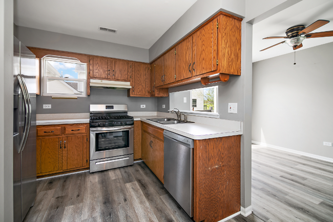 Building Photo - 16430 Teton Dr