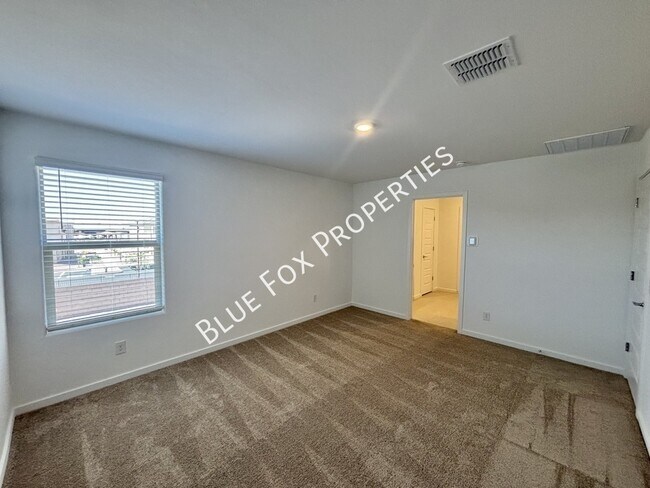 Building Photo - 10253 W Sumullen St