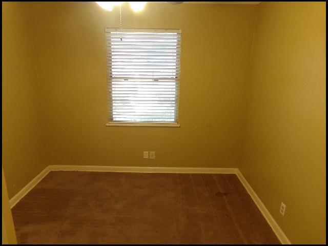 Building Photo - 1217 Look St